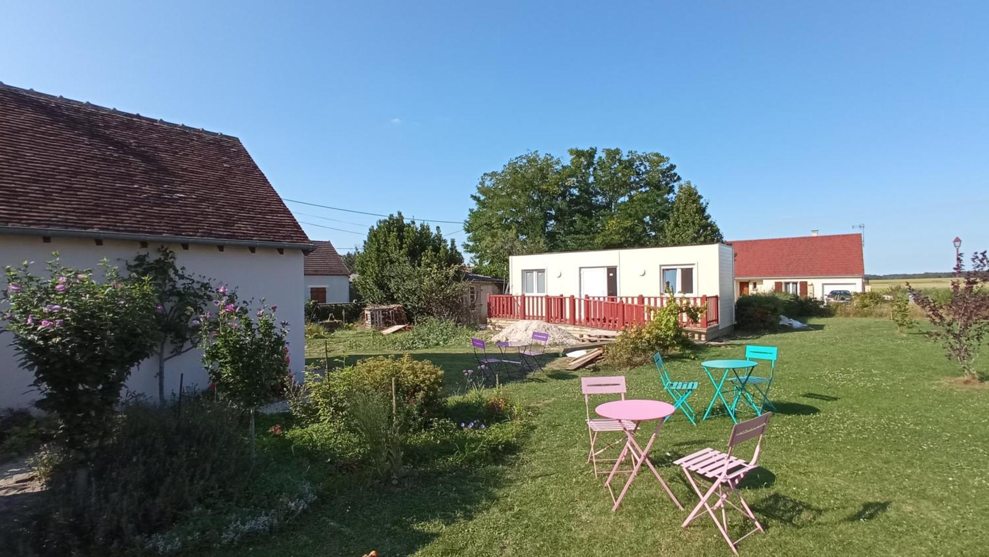 Chantilly ,Petit Dejeuner Et Table D'Hotes Possible Noyers  Zimmer foto